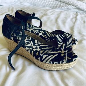 Toms platform sandal